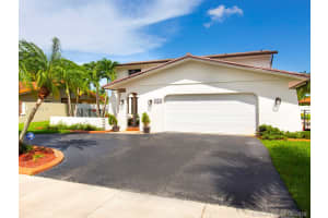 2055 SW 123rd Ct, Miami, FL 33175, Sold 01/27/20