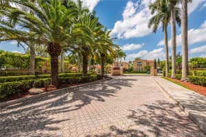 8923 SW 113th Pl, Miami, FL 33176, Sold 11/08/19