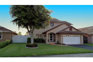 19126 NW 78th Ct, Hialeah, FL 33015, Sold 10/15/19