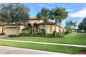8616 Palisades Lakes Dr, West Palm Beach, FL 33411, Sold 12/30/19