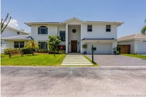 2565 NE 206th Ln, Miami, FL 33180, Sold 10/23/19
