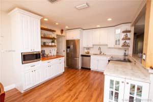 3657 W Forge Rd, Davie, FL 33328, Sold 08/15/19