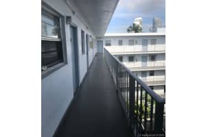 221 Meridian Ave, Miami Beach, FL 33139, Sold 10/17/19