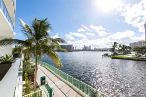 3250 NE 188th St l107, Aventura, FL 33180, Sold 02/26/20
