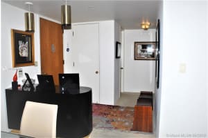 19500 Turnberry Way #6f, Miami, FL 33180, Sold 10/31/19