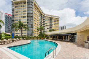 100 Golden Isles Dr, Hallandale Beach, FL 33009, Sold 01/27/20