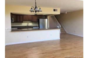 5074 S University Dr, Davie, FL 33328, Sold 10/01/19