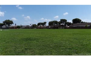 6765 NW 189th Terrace, Hialeah, FL 33015, Sold 10/15/19