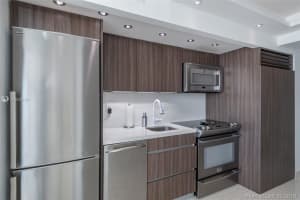 401 Ocean Dr, Miami Beach, FL 33139, Sold 11/15/19