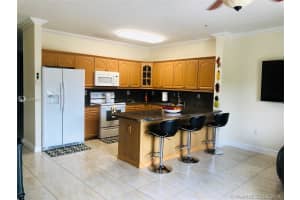 17350 NW 67th Ave, Hialeah, FL 33015, Sold 09/18/19