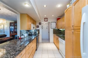 1301 NE 7th St, Hallandale Beach, FL 33009, Sold 01/10/20