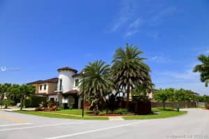 22960 SW 104th Ct, Miami, FL 33190, Sold 09/30/19