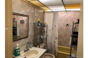 19433 NW 53rd Pl, Miami Gardens, FL 33055, Sold 01/31/20