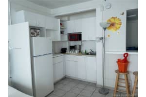 5445 Collins Ave, Miami Beach, FL 33140, Sold 08/30/19