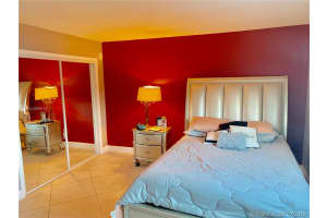 801 Meridian Ave #4e, Miami Beach, FL 33139, Sold 11/04/19