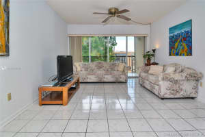 9150 Fontainebleau Blvd, Miami, FL 33172, Sold 09/27/19