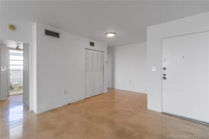 245 18th St, Miami Beach, FL 33139, Sold 08/16/19