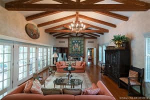 31 Lagorce Cir, Miami Beach, FL 33141, Sold 09/13/19