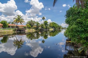 18873 NW 77th Ct, Hialeah, FL 33015, Sold 09/20/19