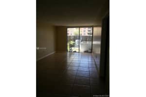 8251 NW 8th St, Miami, FL 33126, Sold 11/04/20