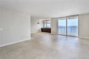 1420 Brickell Bay Dr #1603a, Miami, FL 33131, Sold 10/11/19