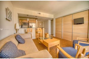 18683 Collins Ave, Sunny Isles Beach, FL 33160, Sold 09/03/20