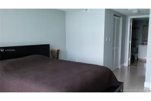 1800 N Bayshore Dr, Miami, FL 33132, Sold 11/15/19