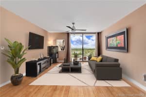 2625 Collins Ave, Miami, FL 33140, Sold 08/09/19