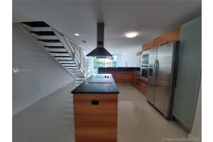 2950 NE 188th St, Miami, FL 33180, Sold 06/23/20