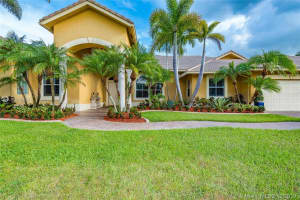13162 SW 19 St, Davie, FL 33325, Sold 02/20/20