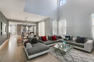 6911 NW 104th Ct, Medley, FL 33178, Sold 09/30/19