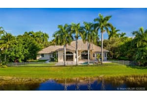 120 Dockside Cir, Weston, FL 33327, Sold 04/28/20