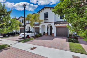 8910 NW 103rd Path, Doral, FL 33178, Sold 11/20/19