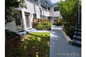 10002 E Bay Harbor Dr, Bay Harbor Islands, FL 33154, Sold 01/13/22