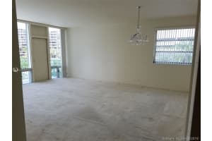 1408 Brickell Bay Dr # 907, Miami, FL 33131, Sold 12/30/19