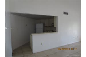 10245 NW 9th St Cir, Miami, FL 33172, Sold 01/17/20