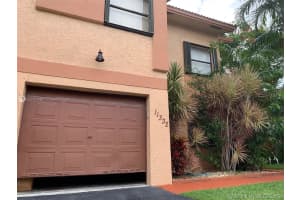 11332 SW 11 St, Pembroke Pines, FL 33025, Sold 10/09/19