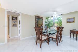5350 Woodland Lakes Dr, Palm Beach Gardens, FL 33418, Sold 12/03/19