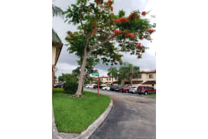 8801 NW 48th St, Sunrise, FL 33351, Sold 10/08/19