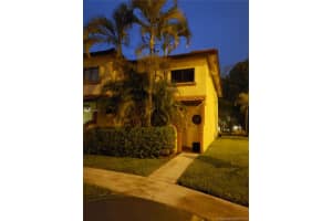 8801 NW 48th St, Sunrise, FL 33351, Sold 10/08/19