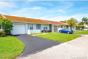 420 Lakewood Cir E, Margate, FL 33063, Sold 08/22/19