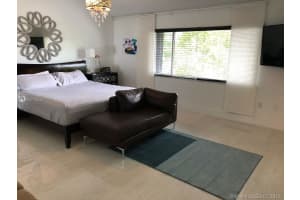 558 NE 199th Terrace #1o, Miami, FL 33179, Sold 08/26/19