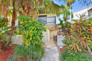 8818 Carmel Pl, Miami, FL 33176, Sold 10/29/19