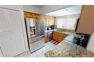 6518 Kendale Lakes Dr, Miami, FL 33183, Sold 06/25/20