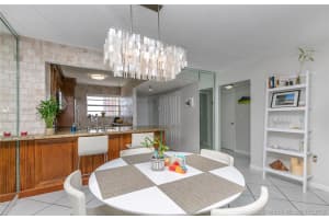 17900 N Bay Rd PH 6, Sunny Isles Beach, FL 33160, Sold 05/03/21