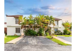 443 NW 98th Ct, Miami, FL 33172, Sold 11/26/19