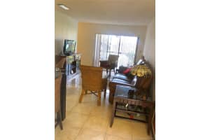 650 W Park Dr, Miami, FL 33172, Sold 08/23/19