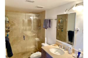 3250 NE 188th St, Aventura, FL 33180, Sold 11/07/19