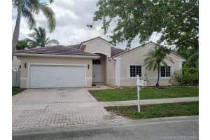 337 SW 185th Terrace, Pembroke Pines, FL 33029, Sold 08/23/19