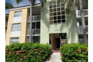 8670 SW 212th St, Cutler Bay, FL 33189, Sold 08/11/20